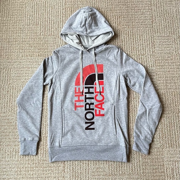 NWT The North Face Women’s Trivert Pullover Hoodie in TNF Light Grey Heather -XS - Picture 8 of 8